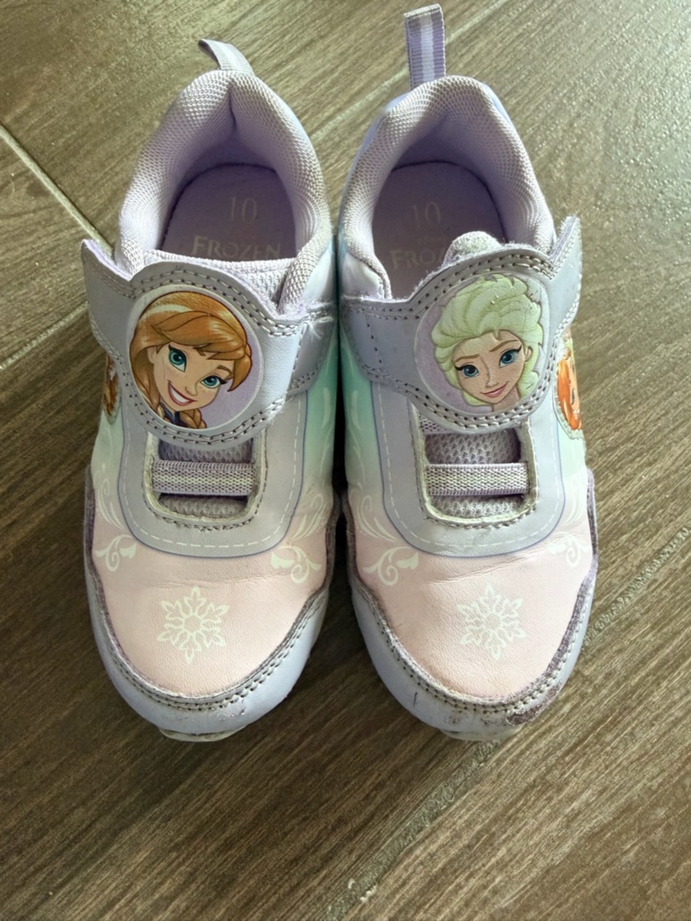 Disney Frozen Light-Up Kids Sneakers - Pink & Lavender